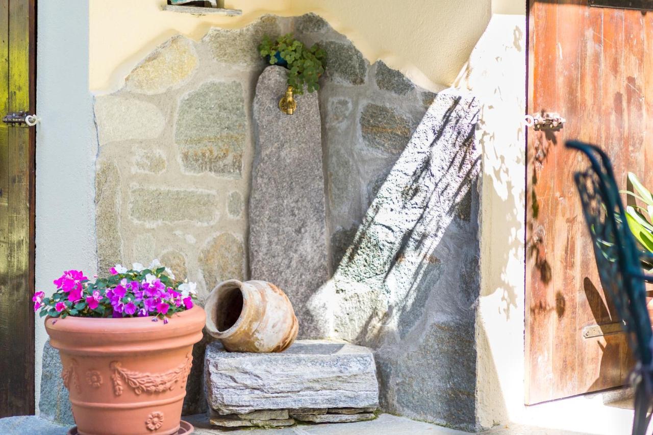 Il Cortiletto Lägenhet Stresa Exteriör bild